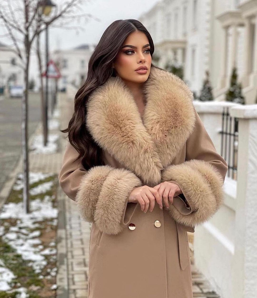 CAPPOTTO IN CASHMERE IN PELLICCIA DI VOLPE IN CAMMELLO