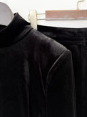 Completo in Velluto Nero con Top Decorato di Cristalli & Minigonna