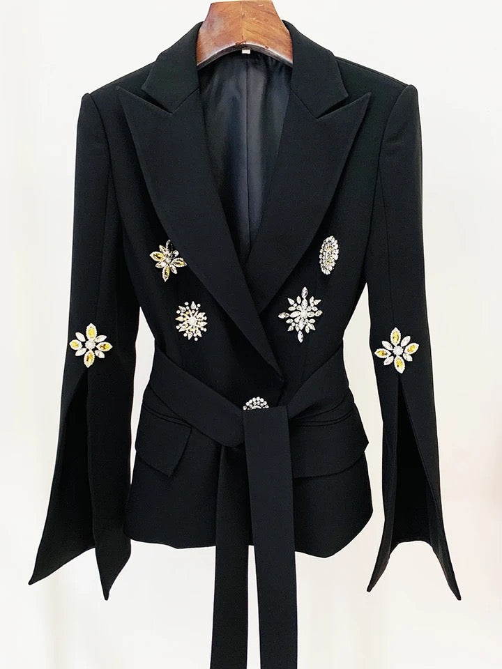 BLAZER CON CINTURA CON DIAMANTI SWAROVSKI
