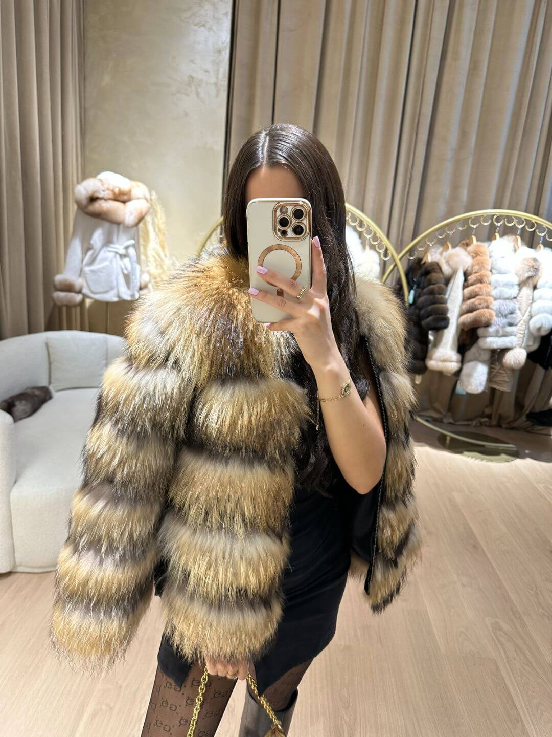 CHAQUETA DE PIEL GENUINA DE MAPACHE 