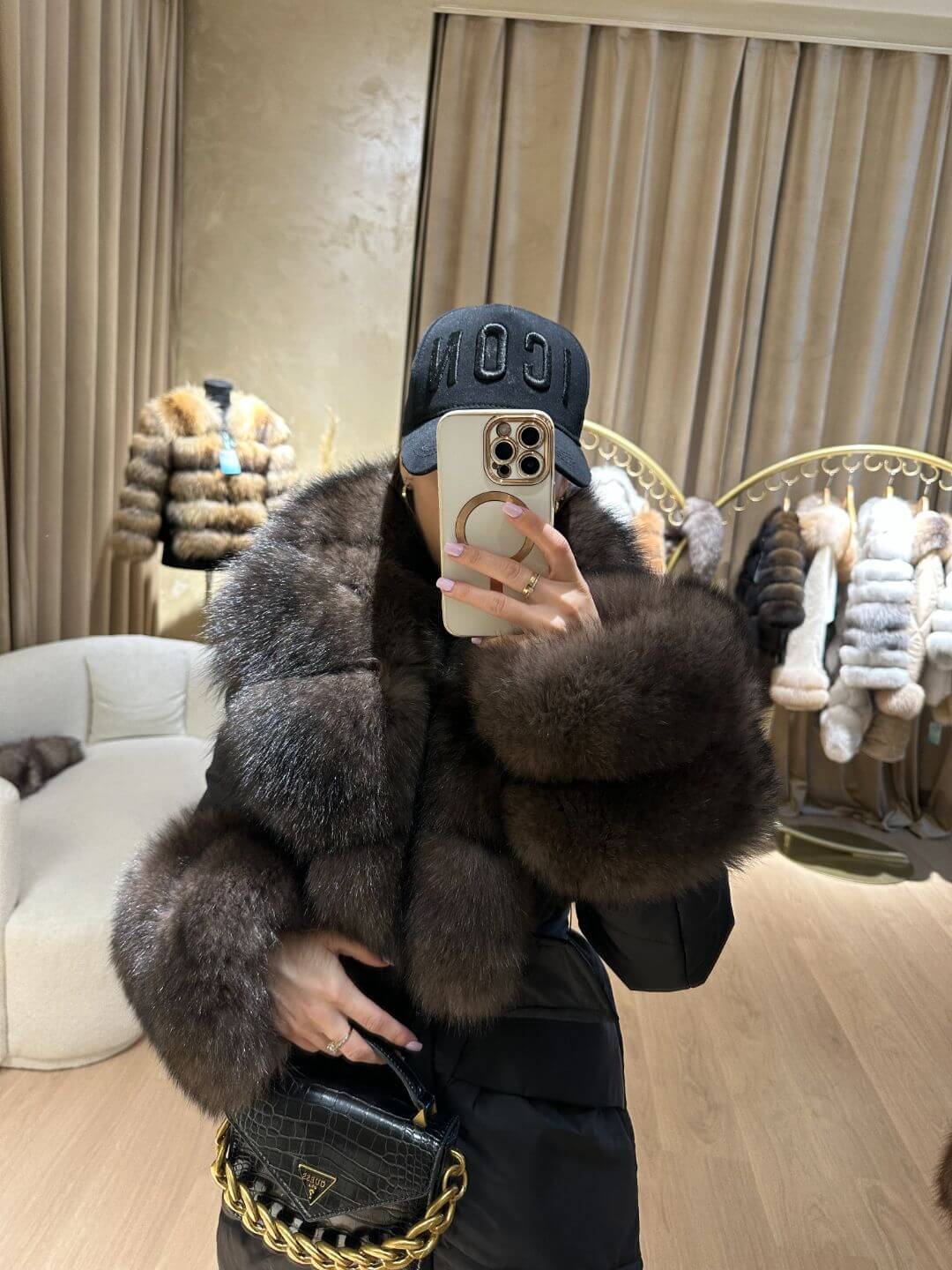 GIACCA ICON PARKA NERO IN PELLICCIA DI VOLPE