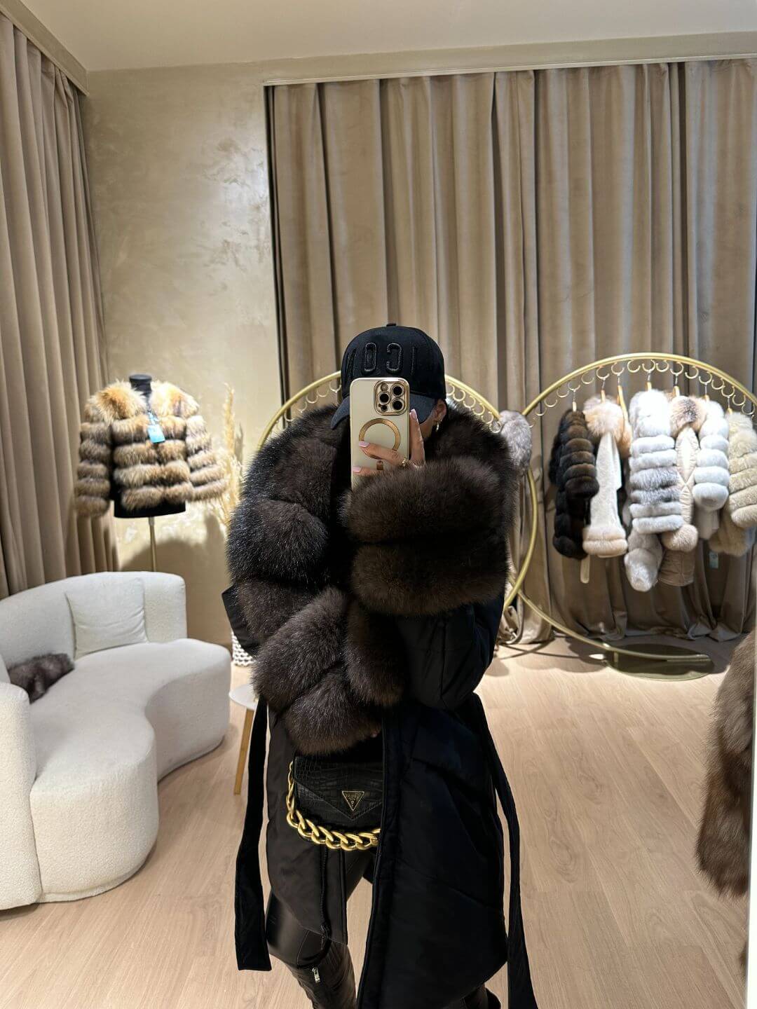 GIACCA ICON PARKA NERO IN PELLICCIA DI VOLPE