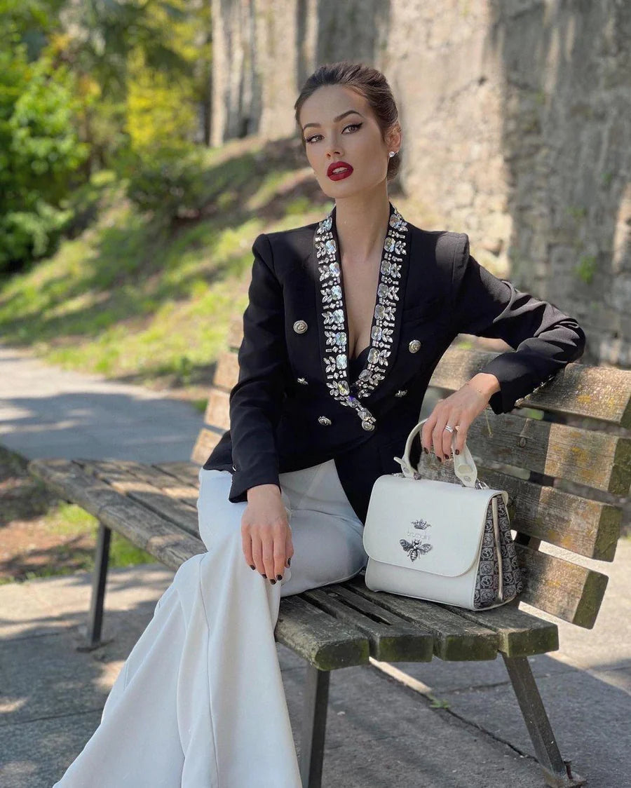 BLAZER DOPPIOPETTO IN NERO CON STRASS 