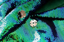 Set due pezzi con paillettes Larissa in verde 